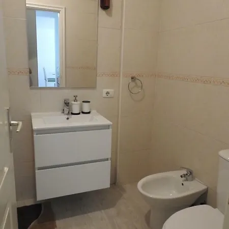 Apartament Front